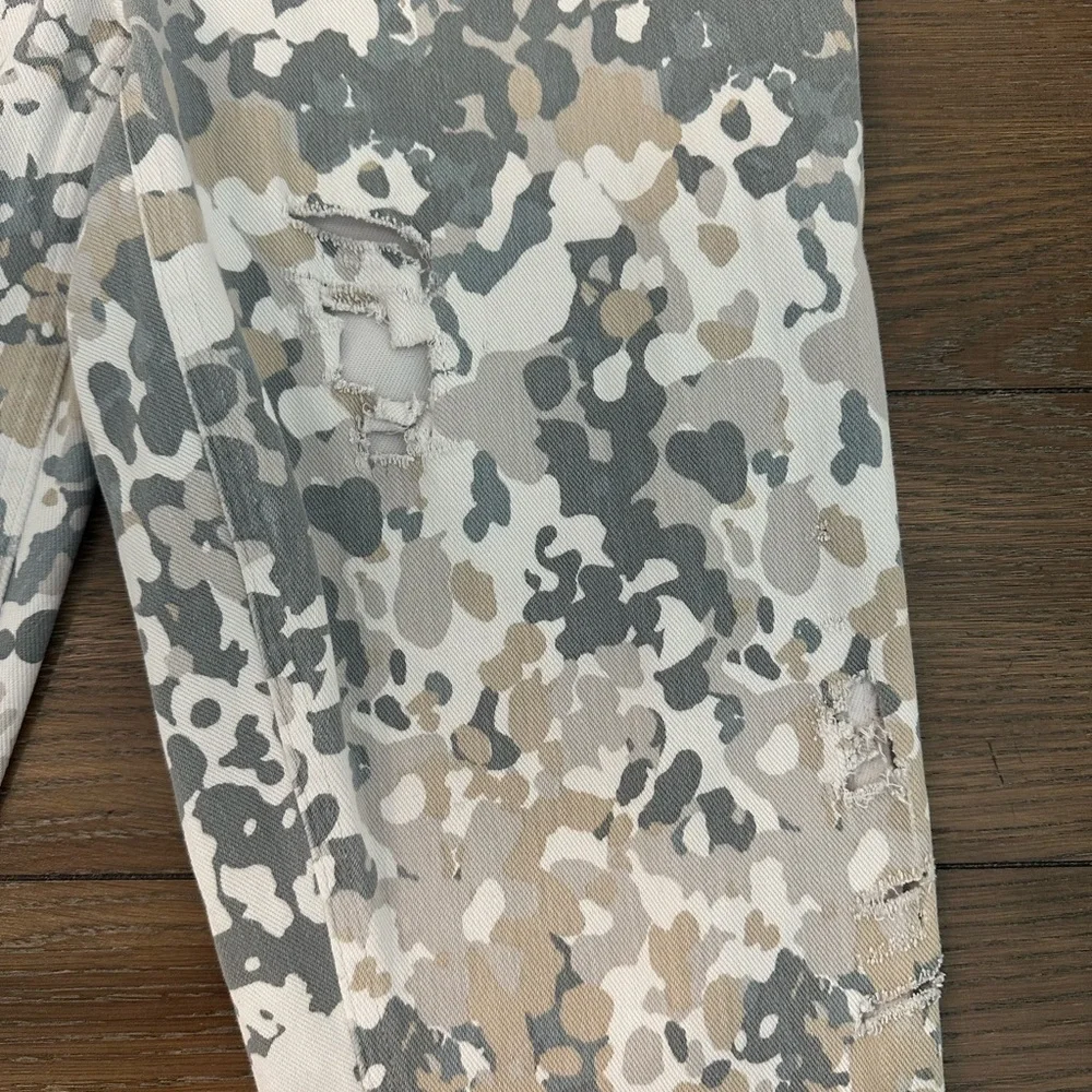 Spanx Size 1X‎ Distressed